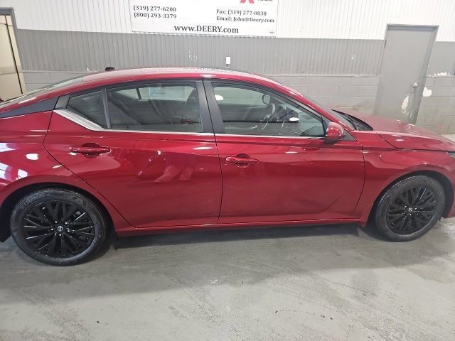 New 2026 Nissan Altima 2.5 SV w/ SV Special Edition Package FWD image 2
