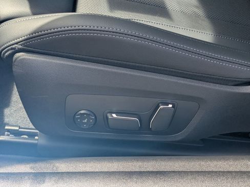 New 2026 BMW 430i xDrive xDrive w/ M Sport Package image 16