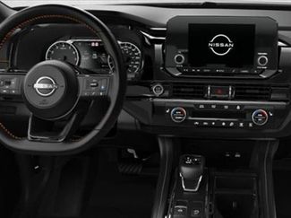 Used 2025 Nissan Pathfinder Rock Creek video 4