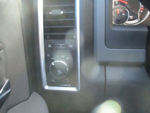 Used 2016 RAM 1500 Lone Star image 23