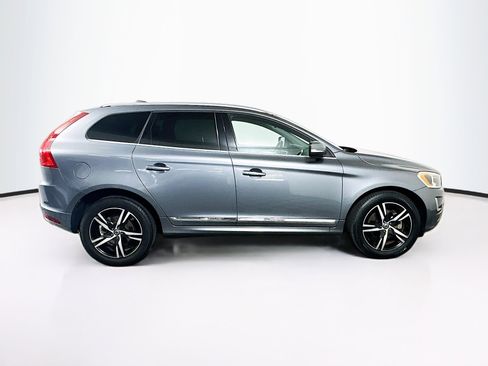 Used 2017 Volvo XC60 T5 Inscription FWD image 10