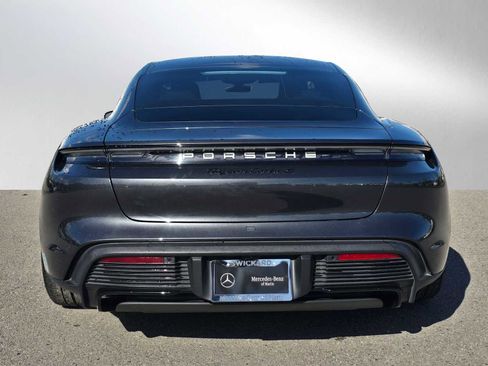 Used 2020 Porsche Taycan Turbo S image 4