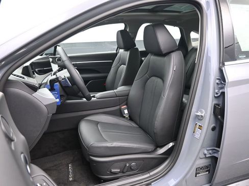 New 2026 Hyundai Sonata Limited image 24