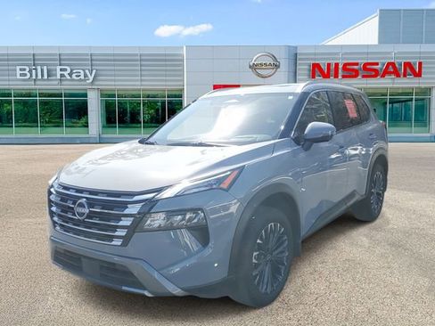 Certified 2025 Nissan Rogue SL w/ Tech Package image 2