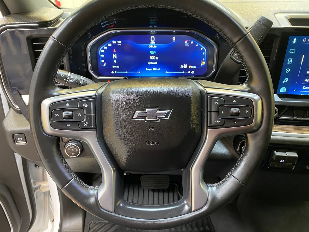 Used 2026 Chevrolet Silverado 1500 RST AWD/4WD image 31