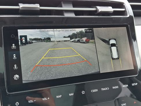 Used 2023 Hyundai Tucson Limited w/ Cargo Package AWD/4WD image 20