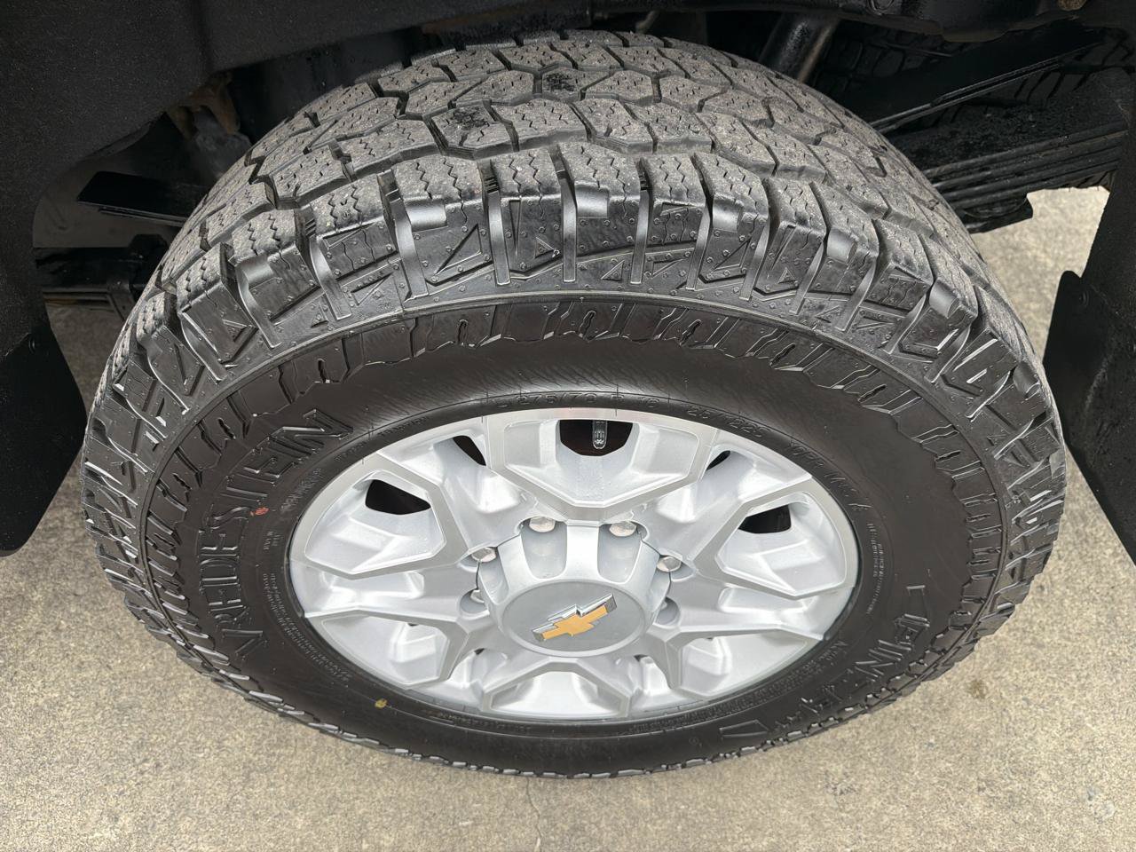 Used 2022 Chevrolet Silverado 3500 LT w/ All Star Edition AWD/4WD image 19