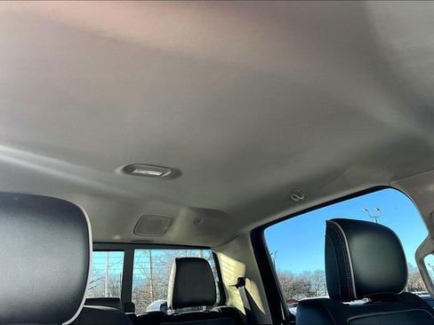 Used 2022 RAM 1500 Laramie image 25