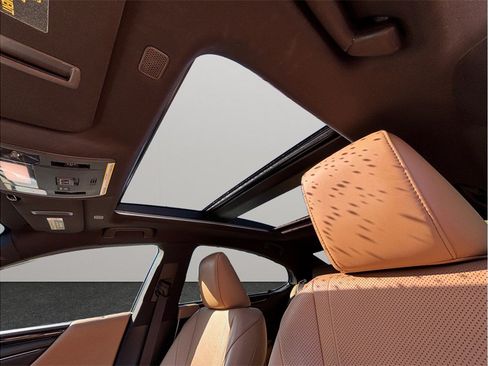 Used 2021 Lexus ES 350 Ultra Luxury w/ Accessory Package 2 FWD image 13