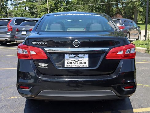Used 2016 Nissan Sentra S FWD image 16