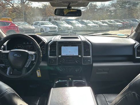 Used 2016 Ford F150 XLT w/ Equipment Group 302A Luxury image 33