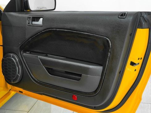 Used 2007 Ford Mustang GT Premium image 32