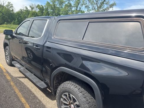 Used 2019 GMC Sierra 1500 SLE w/ SLE Value Package AWD/4WD image 21