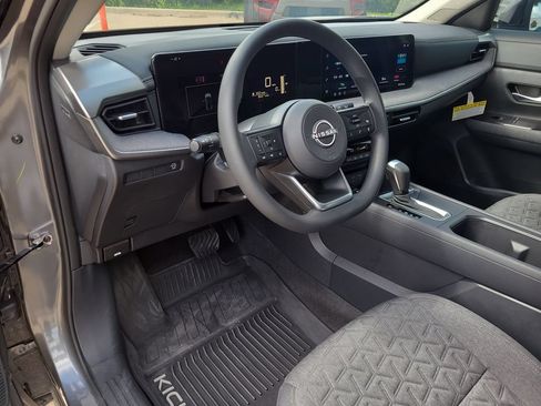 Certified 2026 Nissan Kicks SV FWD image 15