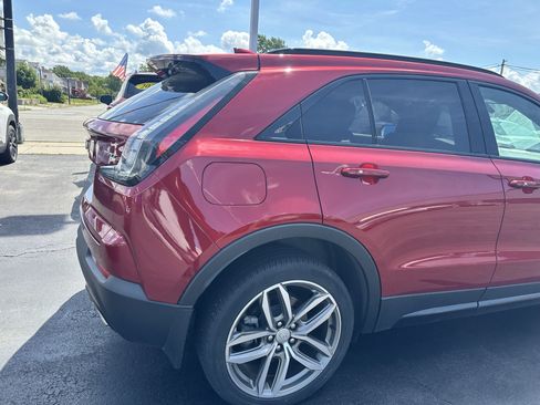 Used 2023 Cadillac XT4 Sport w/ Cold Weather Package AWD/4WD image 9