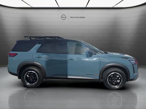 New 2026 Nissan Pathfinder Rock Creek image 3