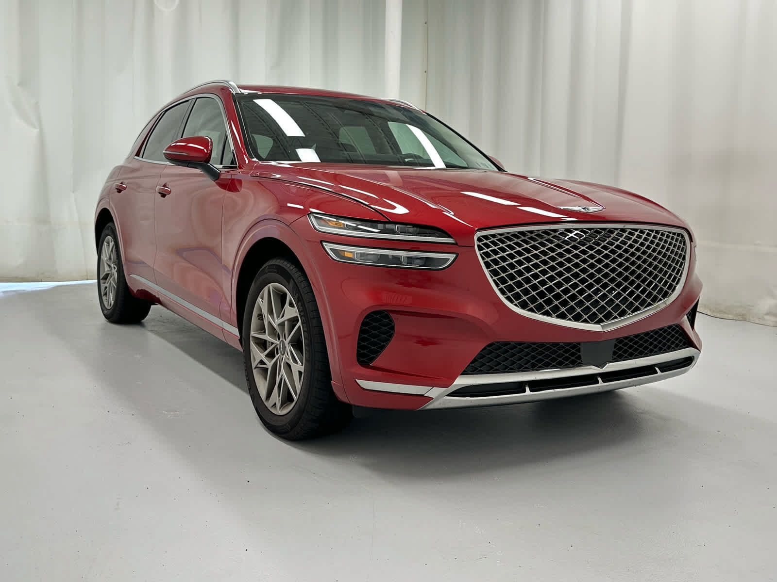 Used 2025 Genesis GV70 2.5T AWD/4WD image 1