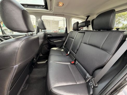 Used 2015 Subaru Forester 2.5i Limited AWD/4WD image 26