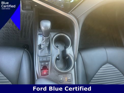 Used 2024 Toyota Camry SE w/ Cold Weather Package image 15