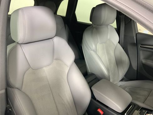Used 2022 Audi SQ5 Premium AWD/4WD image 32