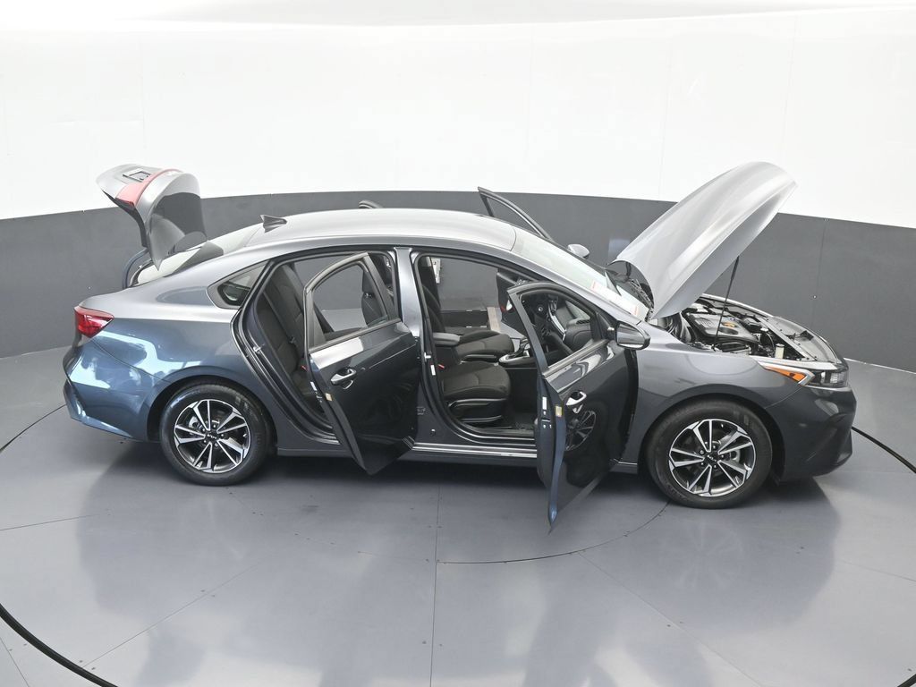 Used 2024 Kia Forte LXS FWD image 65