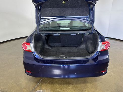 Used 2011 Toyota Corolla LE FWD image 12