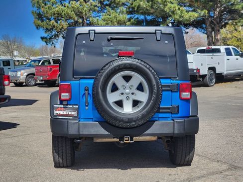 Used 2015 Jeep Wrangler Unlimited Sport w/ Max Tow Package image 10