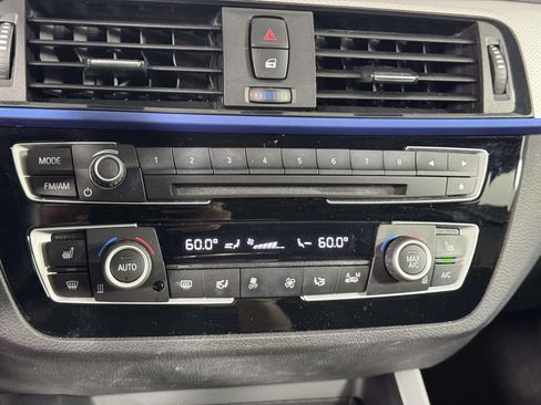 Used 2018 BMW M240i xDrive Convertible AWD/4WD image 28