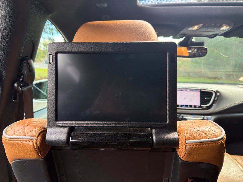 Used 2022 Chrysler Pacifica Pinnacle AWD/4WD image 15