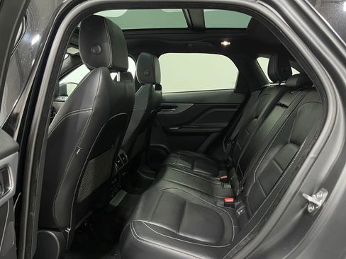 Used 2018 Jaguar F-PACE S image 31