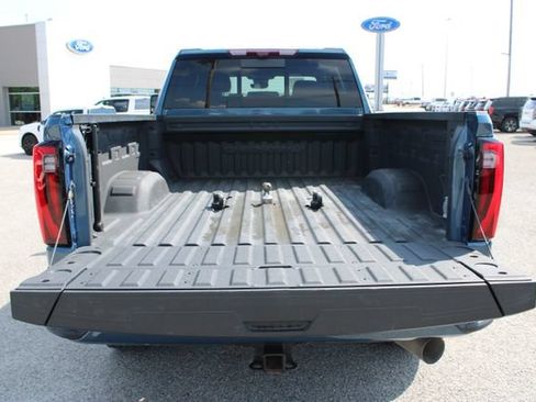 Used 2024 GMC Sierra 2500 Denali w/ Denali Reserve Package AWD/4WD image 7