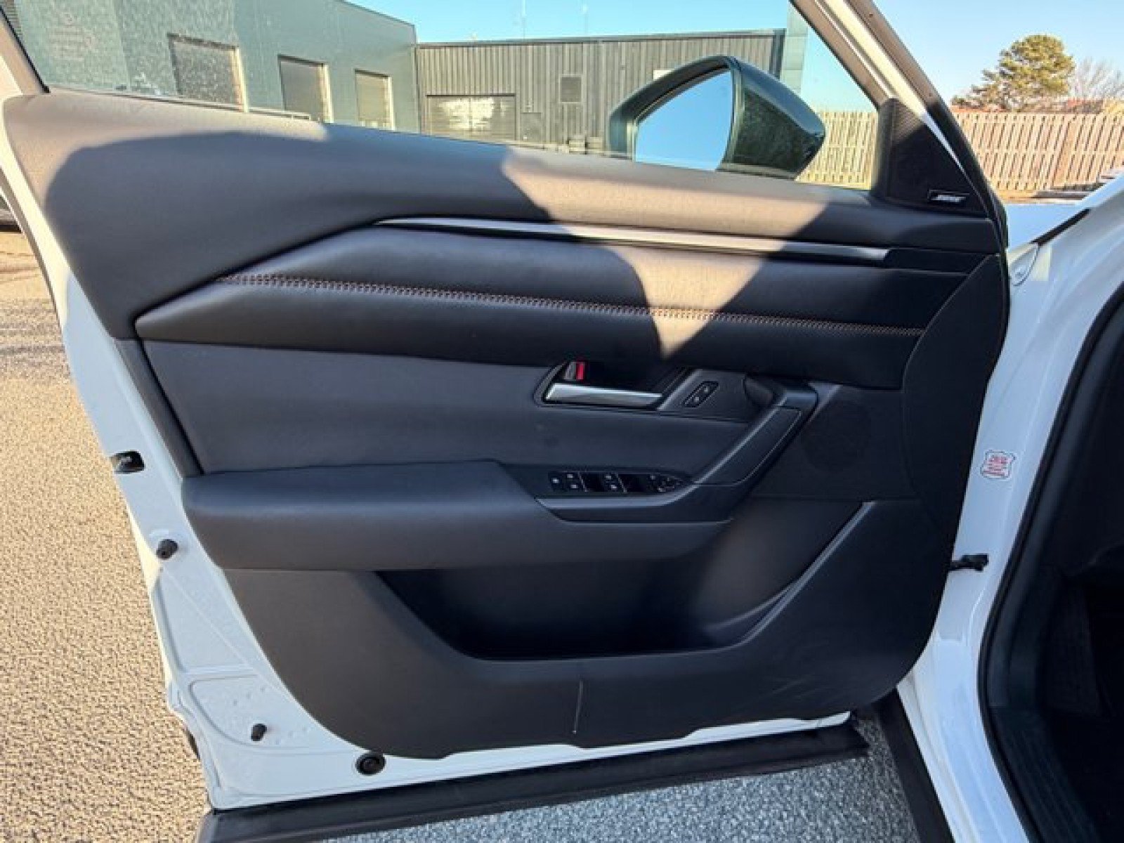 Used 2025 MAZDA CX-50 AWD 2.5 Hybrid w/ Premium Pkg image 20