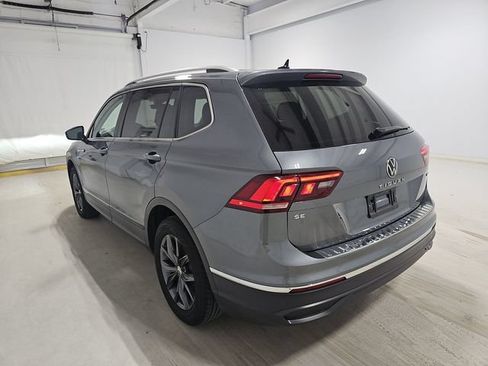 Used 2024 Volkswagen Tiguan SE AWD/4WD image 6