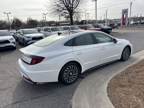 Used 2021 Hyundai Sonata Limited w/ Cargo Package image 7
