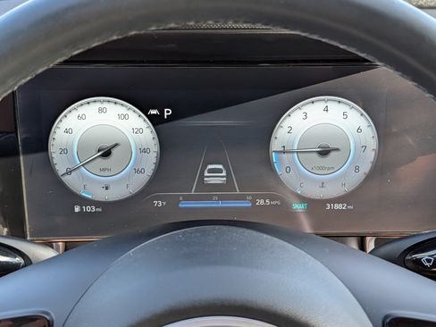 Certified 2023 Hyundai Elantra SEL w/ Convenience Package FWD image 21