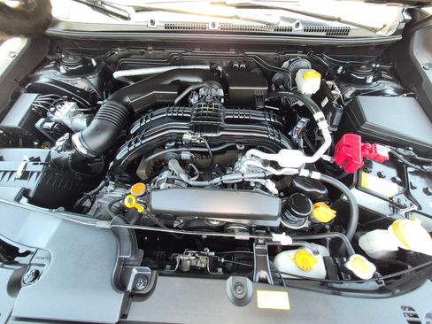 Certified 2024 Subaru Impreza 2.0i Sport AWD/4WD image 33