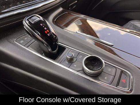 Used 2023 Cadillac Escalade ESV Sport Platinum AWD/4WD image 22