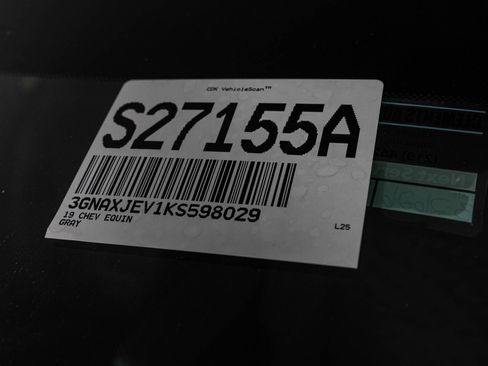 Used 2019 Chevrolet Equinox LT w/ Driver Convenience Package image 58