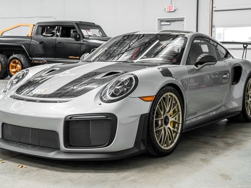 Used 2018 Porsche 911 GT2 RS w/ Weissach Package image 5