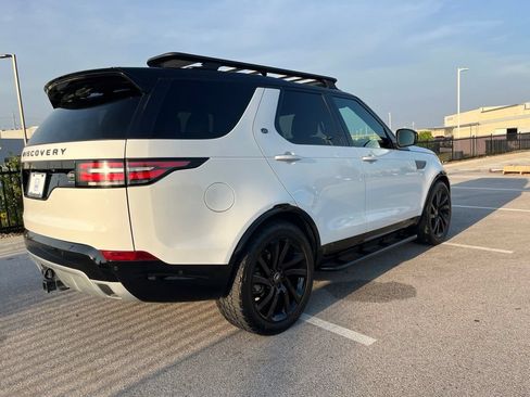 Used 2020 Land Rover Discovery HSE Luxury AWD/4WD image 4
