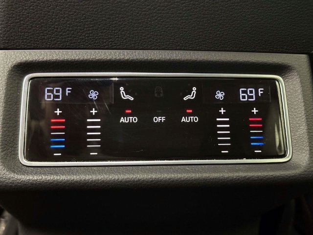 Used 2021 Audi e-tron Premium AWD/4WD image 14