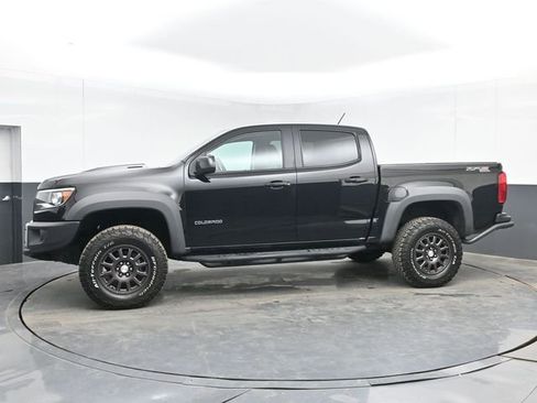 Used 2019 Chevrolet Colorado ZR2 w/ Colorado ZR2 Bison Edition AWD/4WD image 11