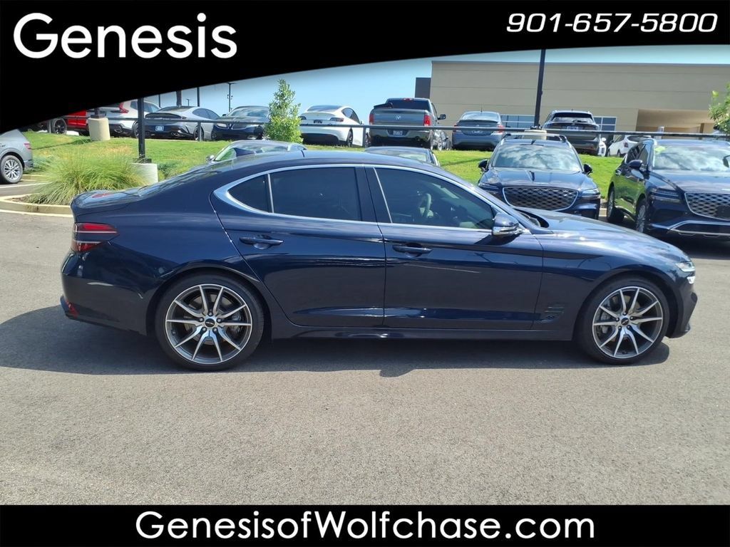Used 2026 Genesis G70 2.5T Prestige RWD image 6