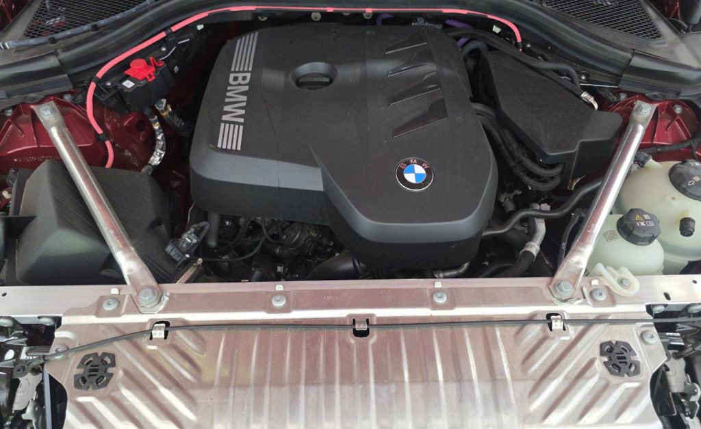 Used 2026 BMW X3 xDrive30i w/ Premium Package AWD/4WD image 3