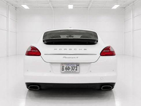 Used 2013 Porsche Panamera image 7