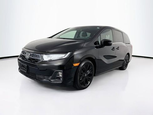 Used 2025 Honda Odyssey Sport-L image 3
