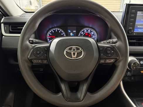 Used 2022 Toyota RAV4 XLE w/ Convenience Package image 15