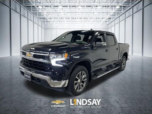 Used 2022 Chevrolet Silverado 1500 LT w/ Protection Package image 1