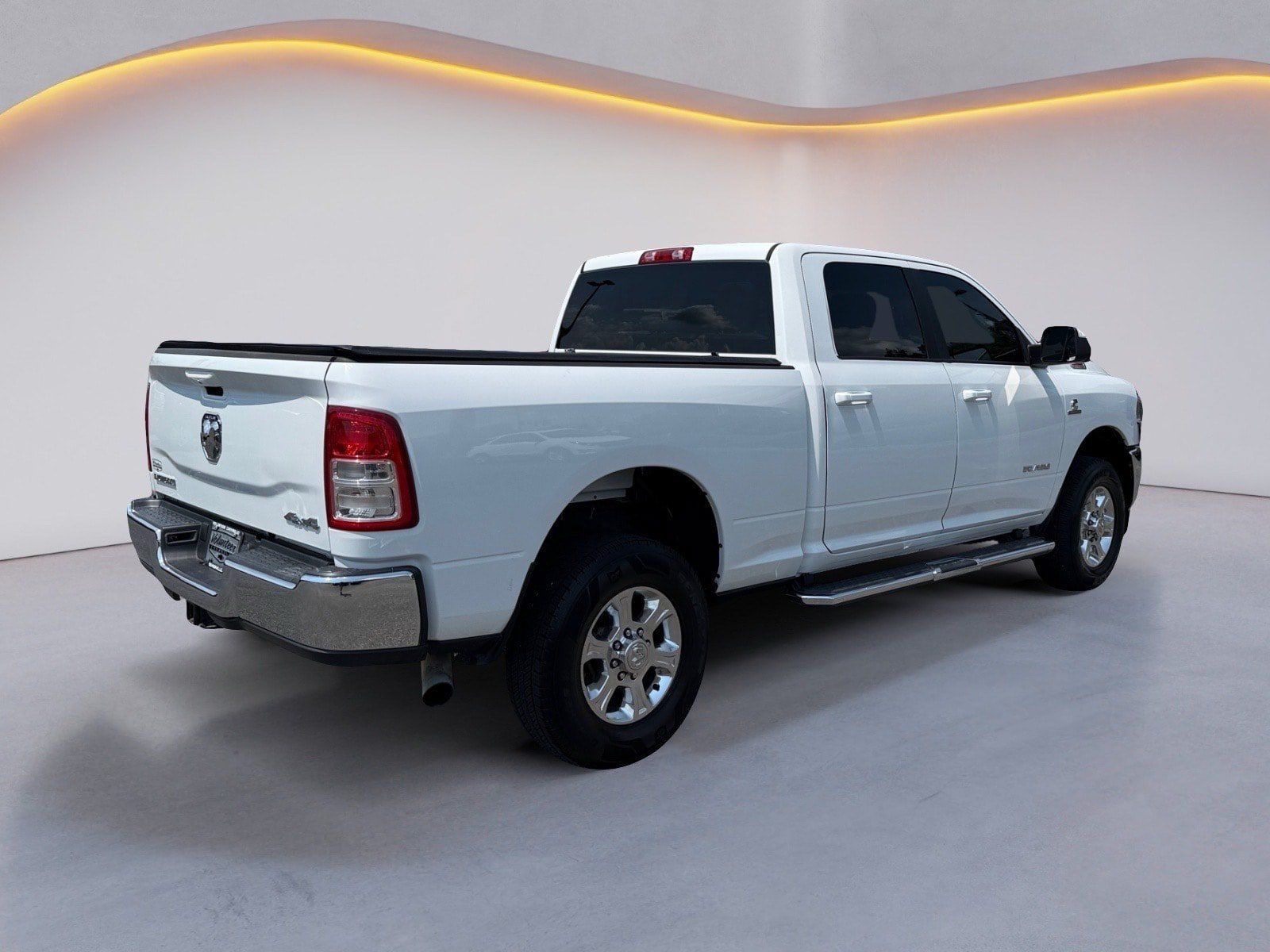 Used 2021 RAM 2500 Big Horn w/ Level 1 Equipment Group AWD/4WD image 3
