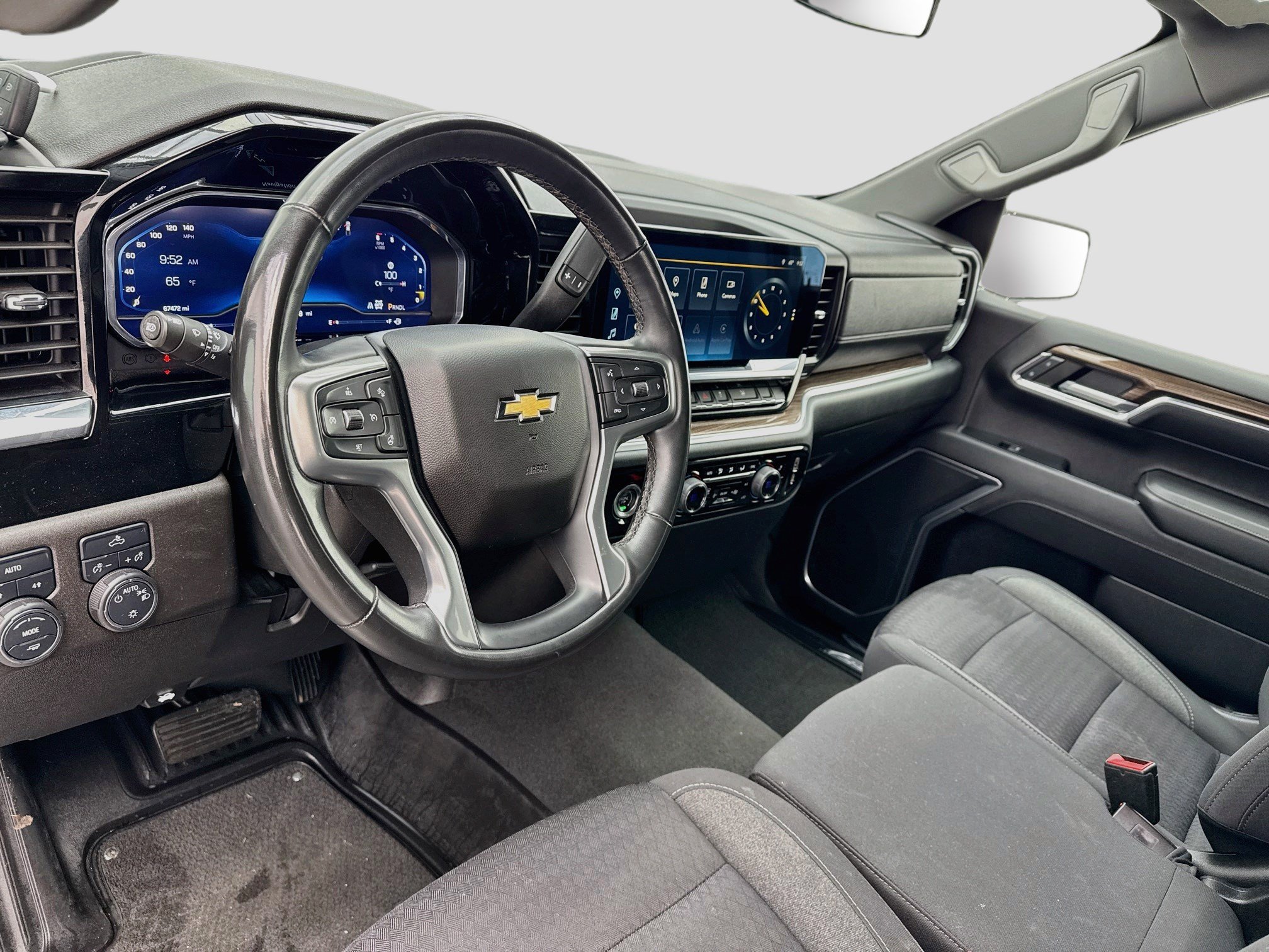 Used 2023 Chevrolet Silverado 1500 LT w/ Protection Package AWD/4WD image 7